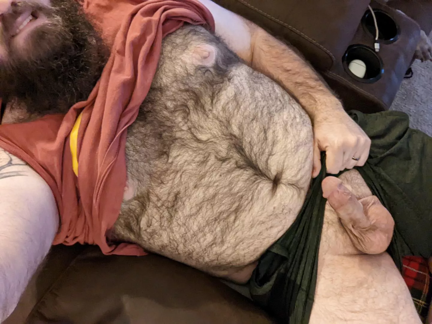 hmmm wife is in the bath, keep me entertained until she gets out?! posted by BeardedAnonnn