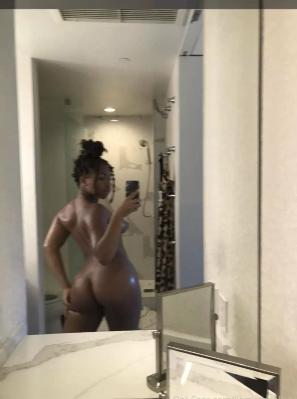 Hmu doing ft call rn daddy 😘😳 posted by k4ik3n