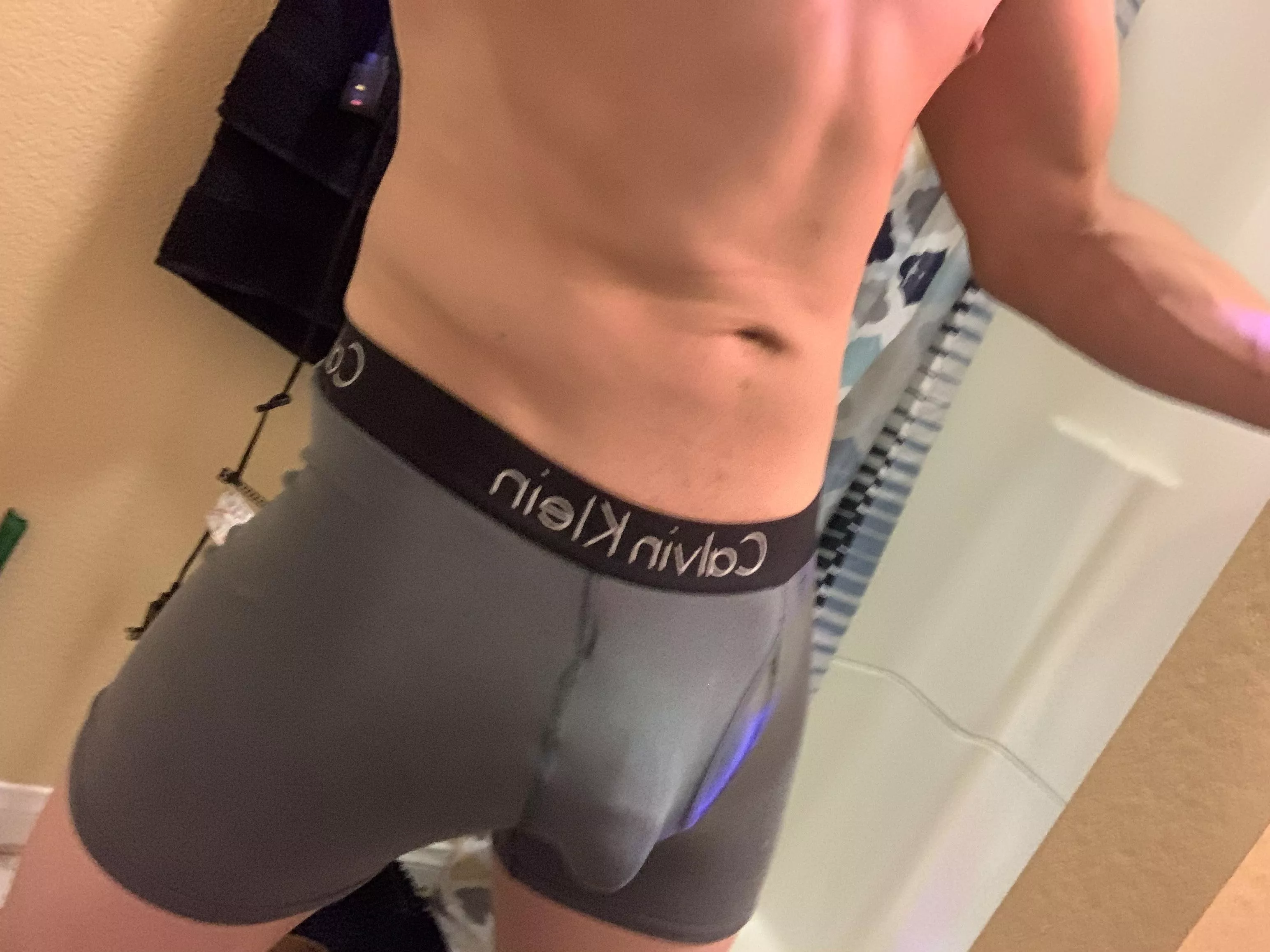 hmu posted by userjune321