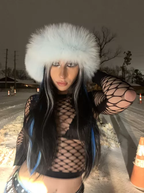 Hoes never get cold by sella_forever