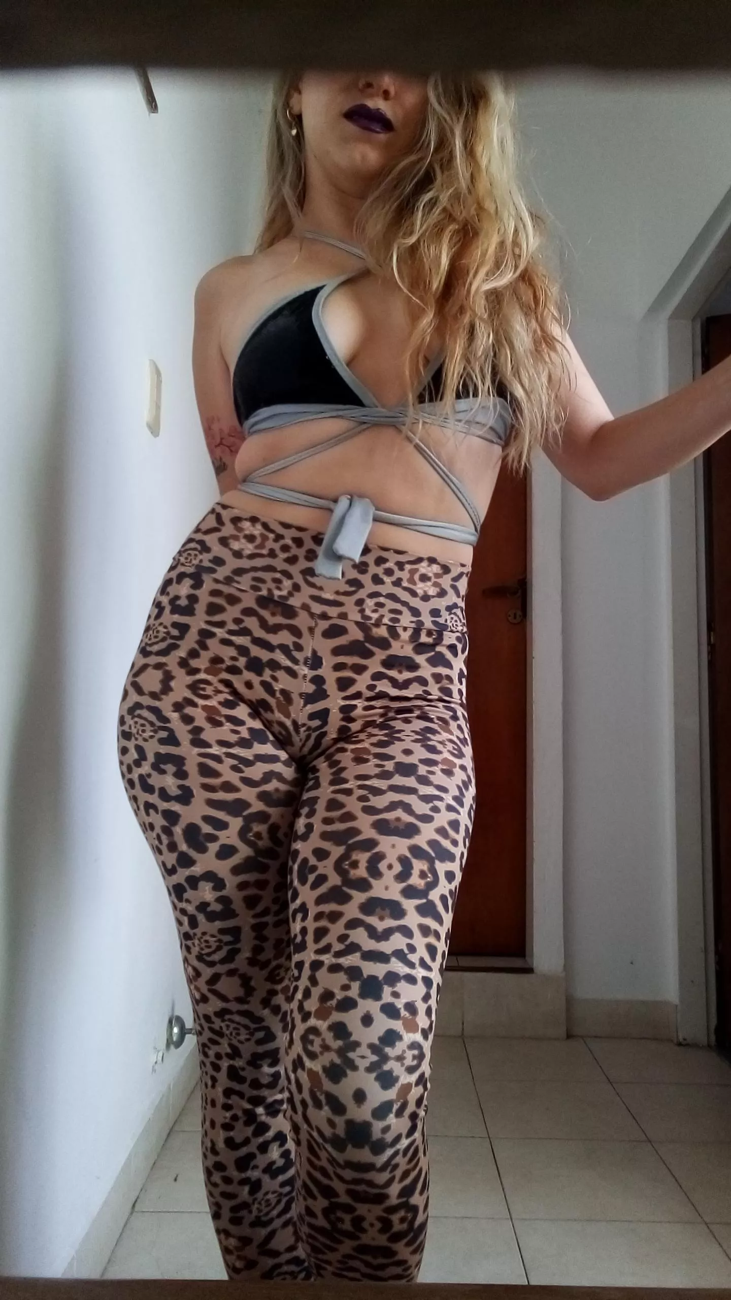 hola papi, puedo complacerte? 😘 posted by pipinaonfire