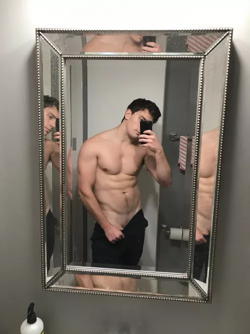 Holaaa by Remote_Ad_1413