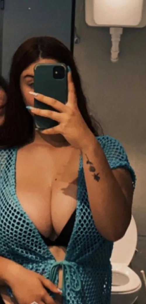 Holding on barely by EntertainmentGrand86