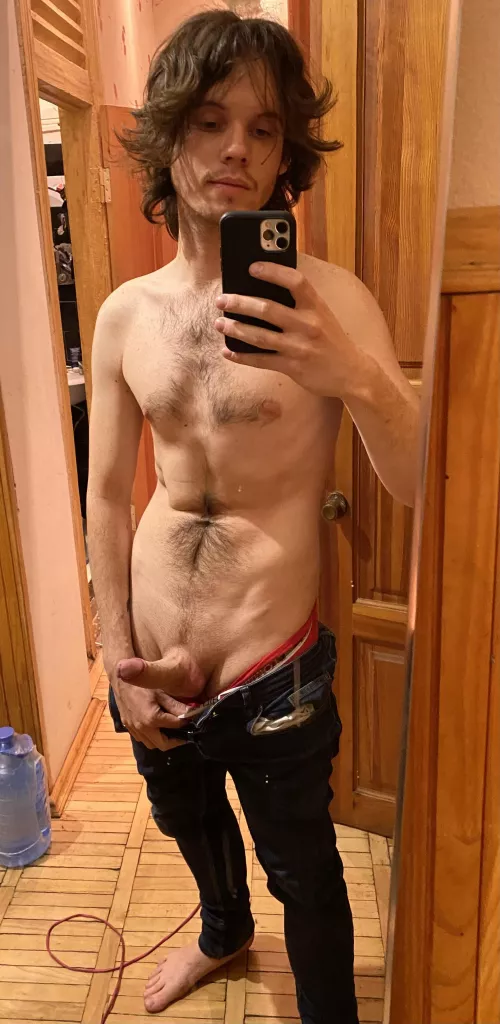 Home alone and ready to party 🙃 by D2browsk1