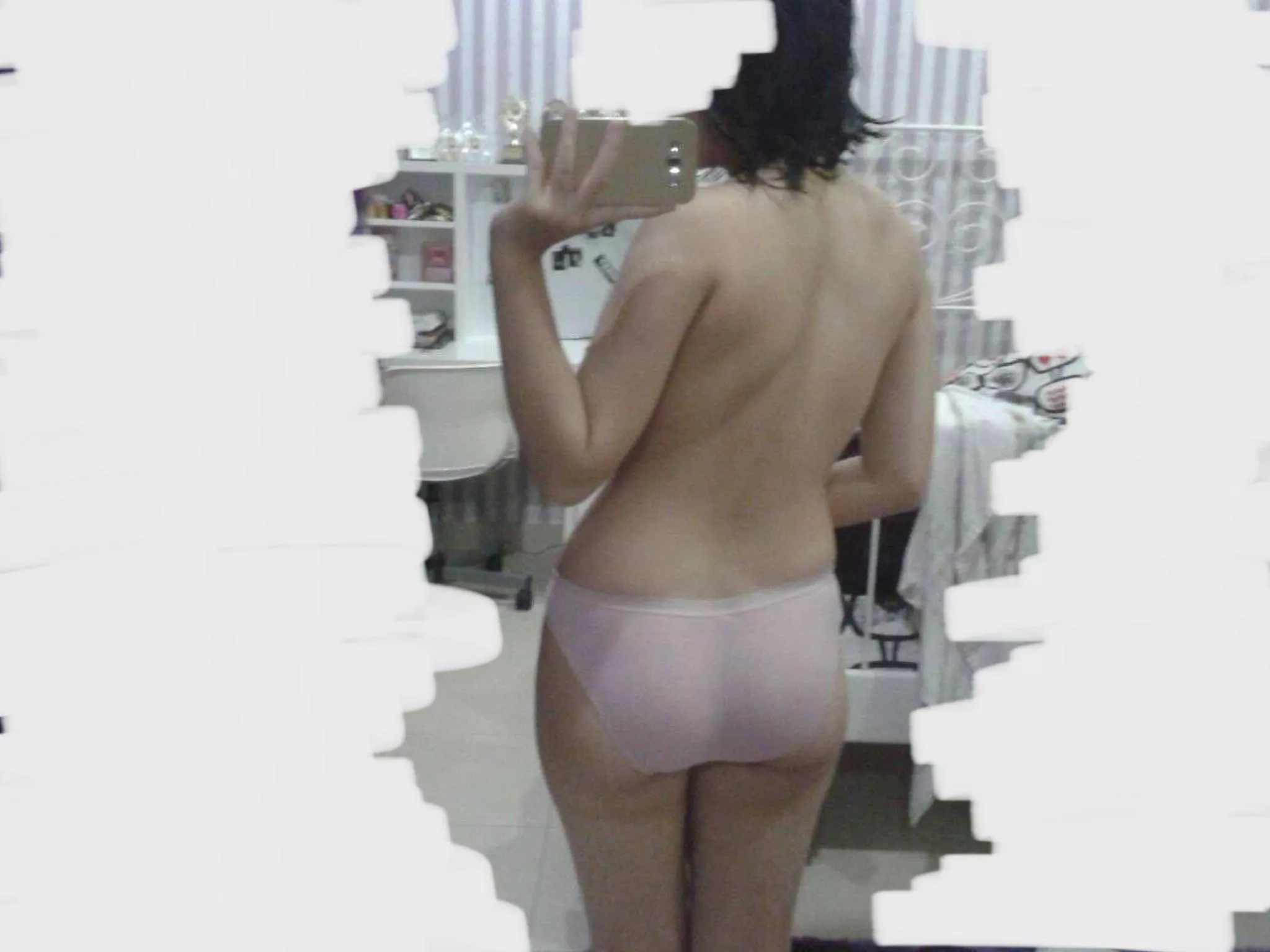 Home alone, how fast are you driving? (f) posted by ellieXoxo19