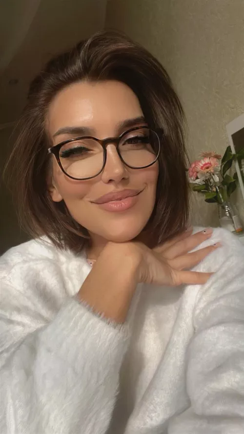 Home girl by HoneyMommy12