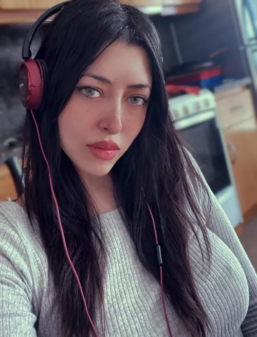 Home office 🙈 by anotherlucy-