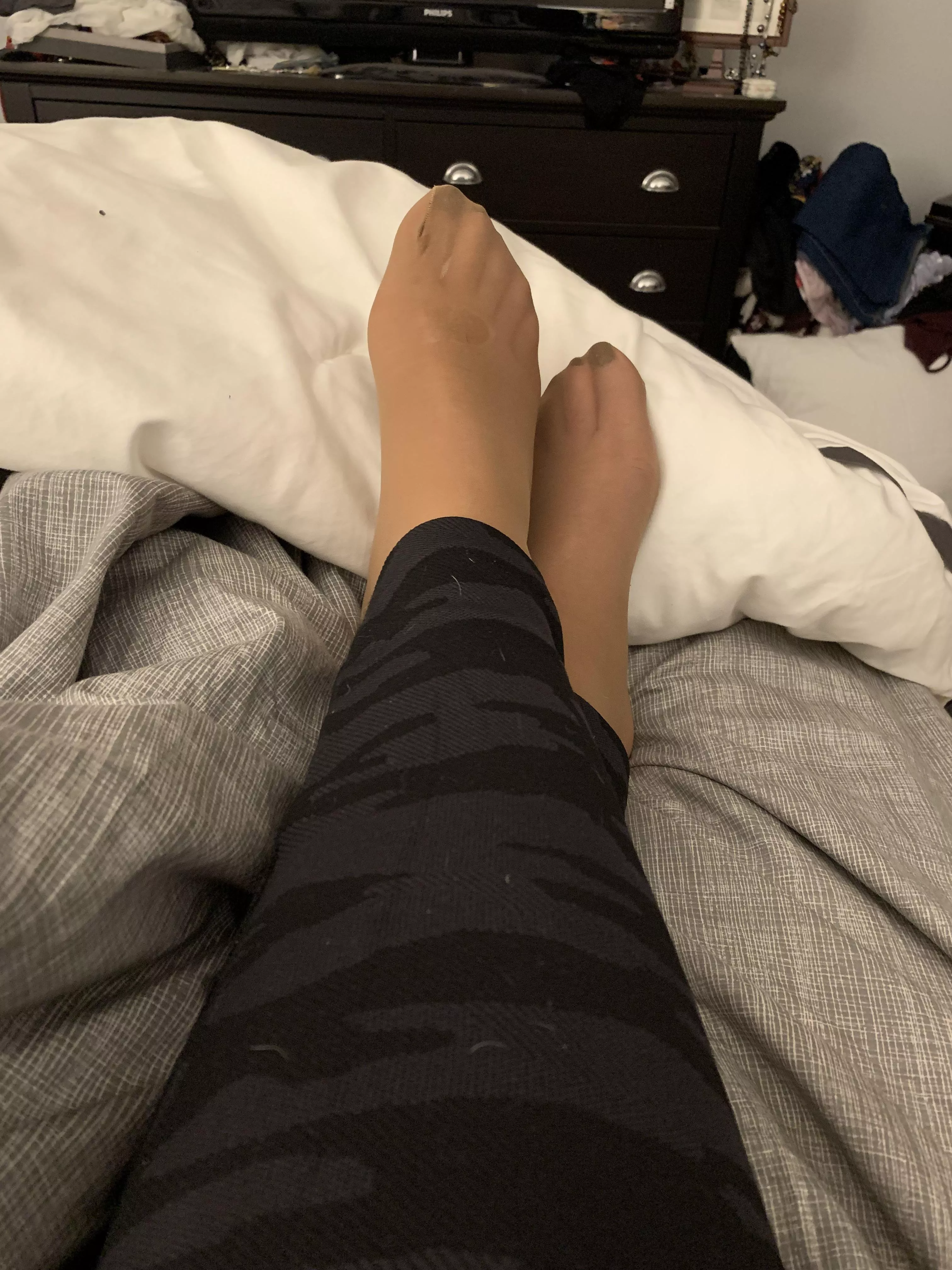 Home watching tv. posted by Granitestaterxxx