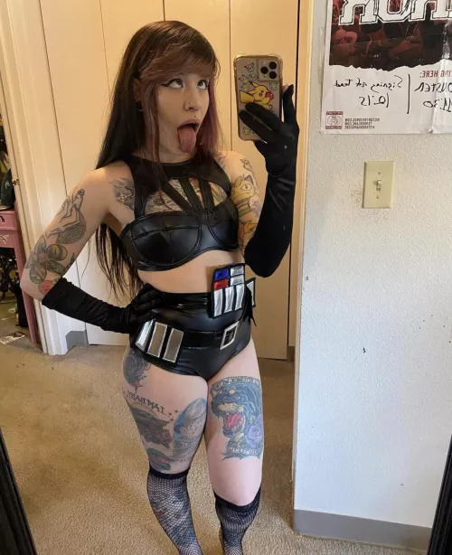 Honestly, I'm pleased with your opennessx. I'm good with starters, However, I do have fetish with Blindfolds; Bondage; Collar and Lead/Leash; Handcuffs/Shackles; Humiliation; Slave; Spanking/Paddling; Whips; feet and ass worshiping; by urkittygoddess