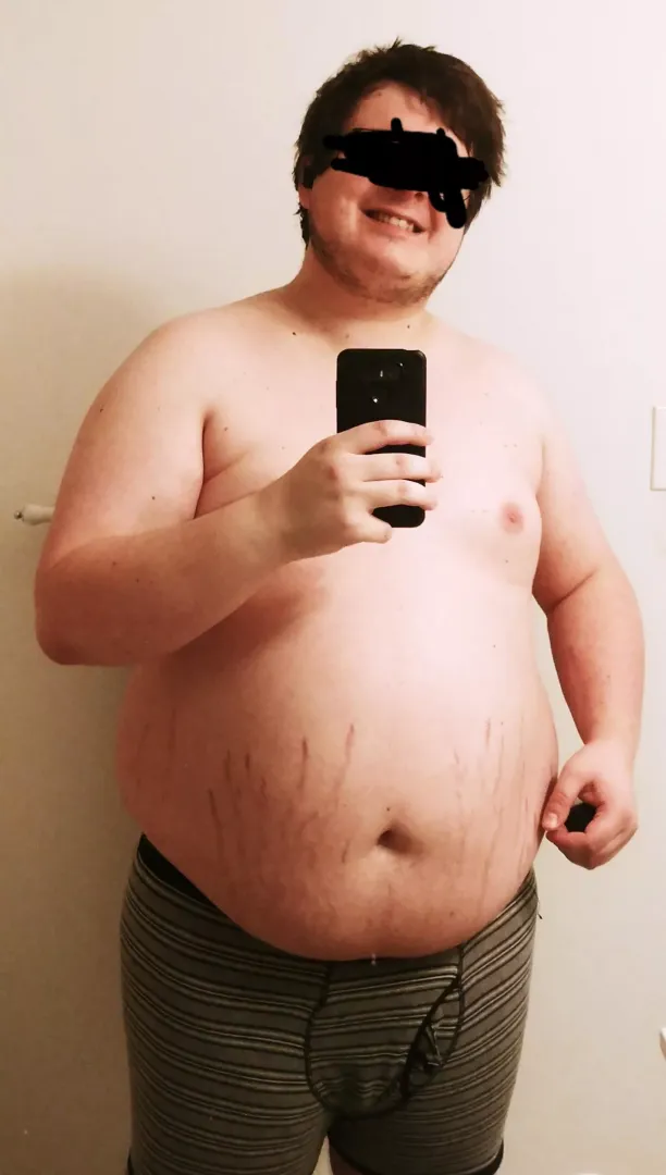 honestly my first time putting myself out there without a shirt like this, even with an old photo 😭 always been so self-conscious about my body by TargetGlittering9390