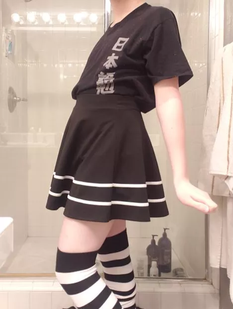 hope all the cuties that see this have a good day :) posted by fuckinsale