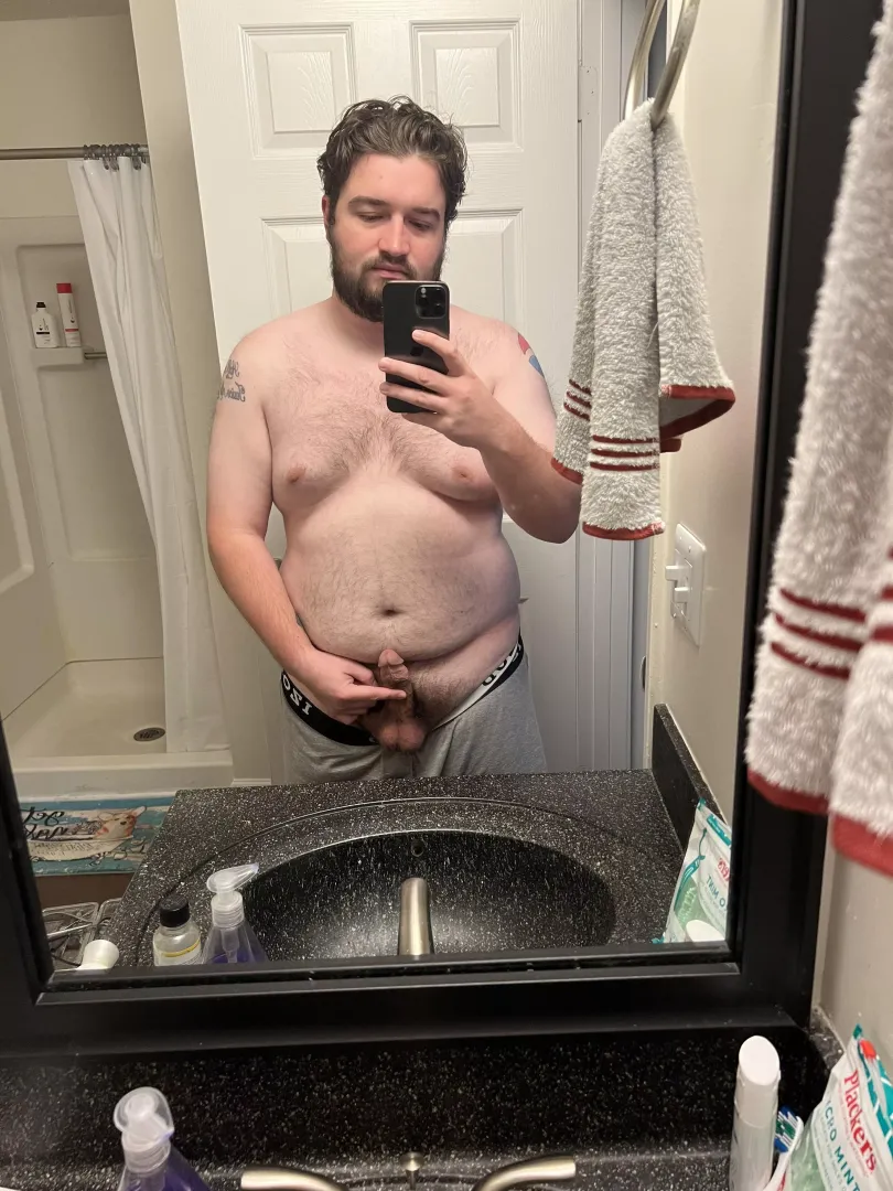 Hope everyone had a good day posted by Arc0w13