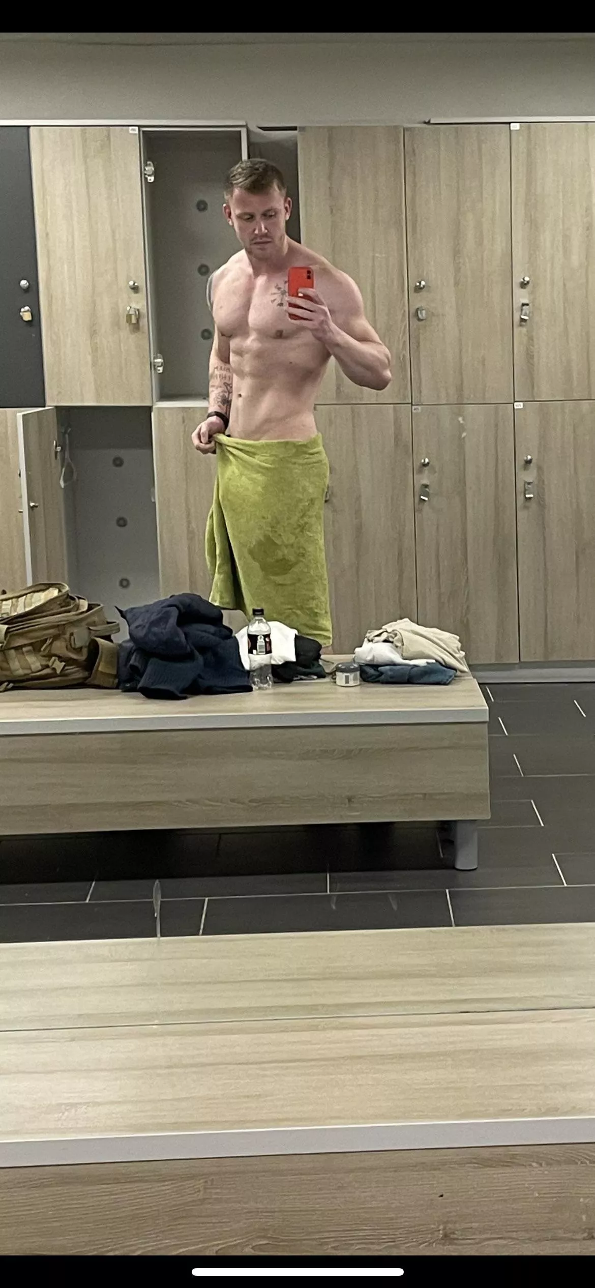 Hope everyone has a nice weekend 💪 [M]24 posted by Samsung128952