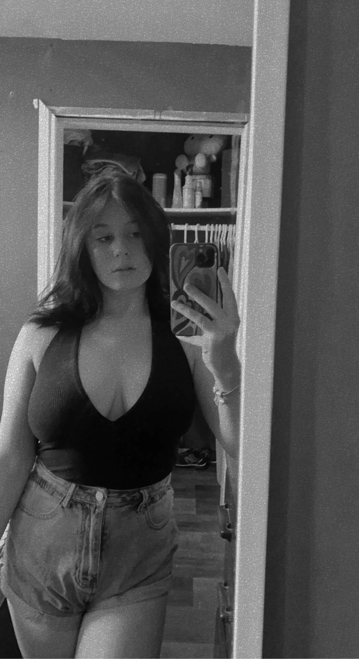 Hope everyone is enjoying their Saturday 🖤 [f] posted by kenn_xoxo