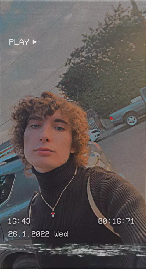 Hope everyone is well 🤠 anyone wanna play some games today? Or even just chat lmk I’m having a chillax day off 🥰 by sexkitten4257