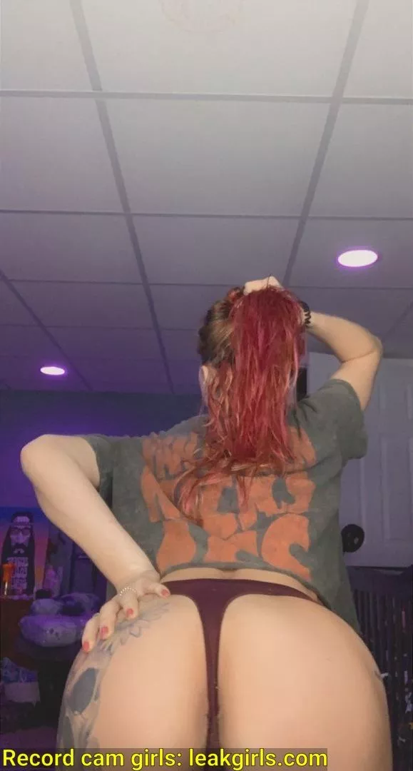 Hope I mwke your day better posted by TravelsAndFucks