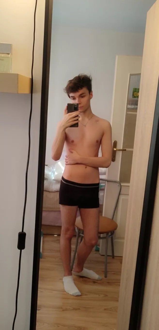 hope I'm cute enough 🥺 posted by twinkytwink2002