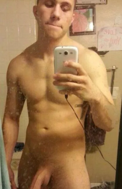 Hope my belly button is cool, anybody like it dm please posted by Substantial_Dark_458