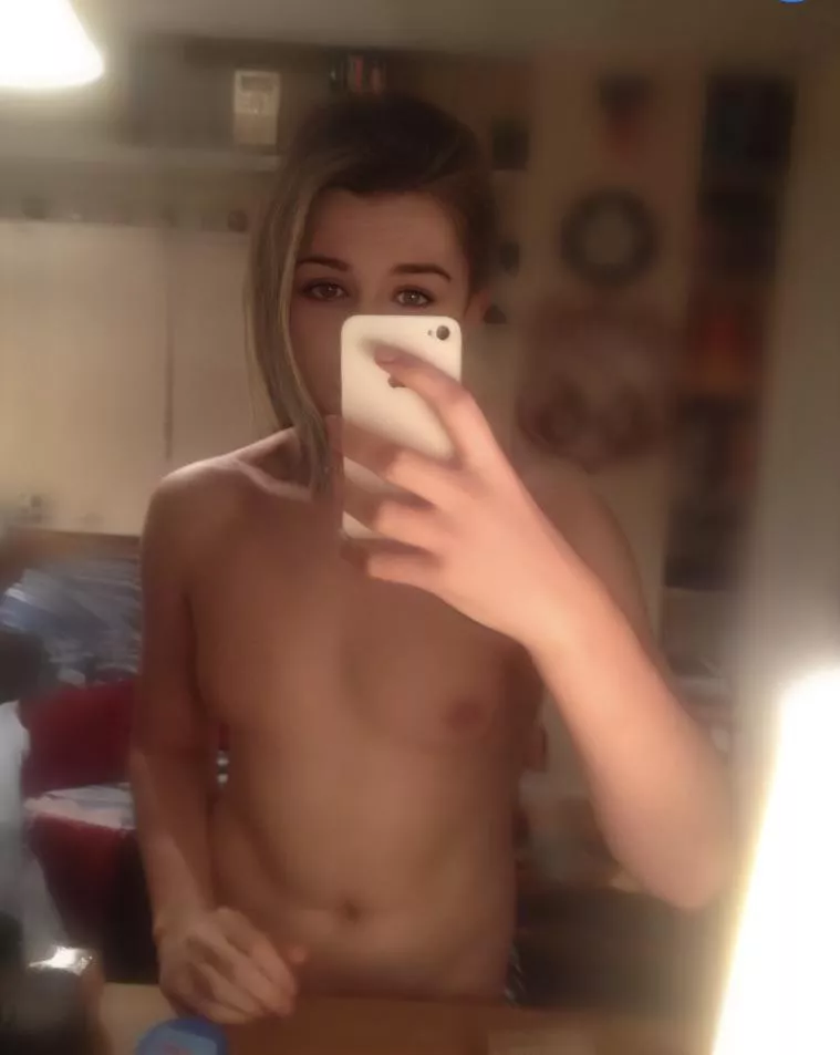 Hope my boobs are good enough for this sub ❤️ posted by AmyRosexxxx