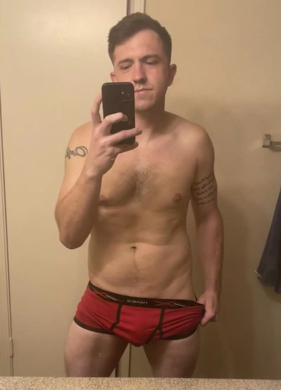 Hope red is your new favorite color posted by RomeoHotel1