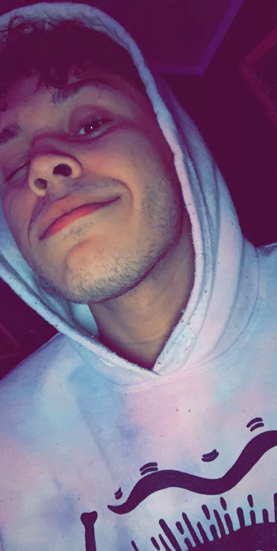 Hope the day goes well. Anybody wanna play some ps4 or switch games together 😉 posted by Goldskull687