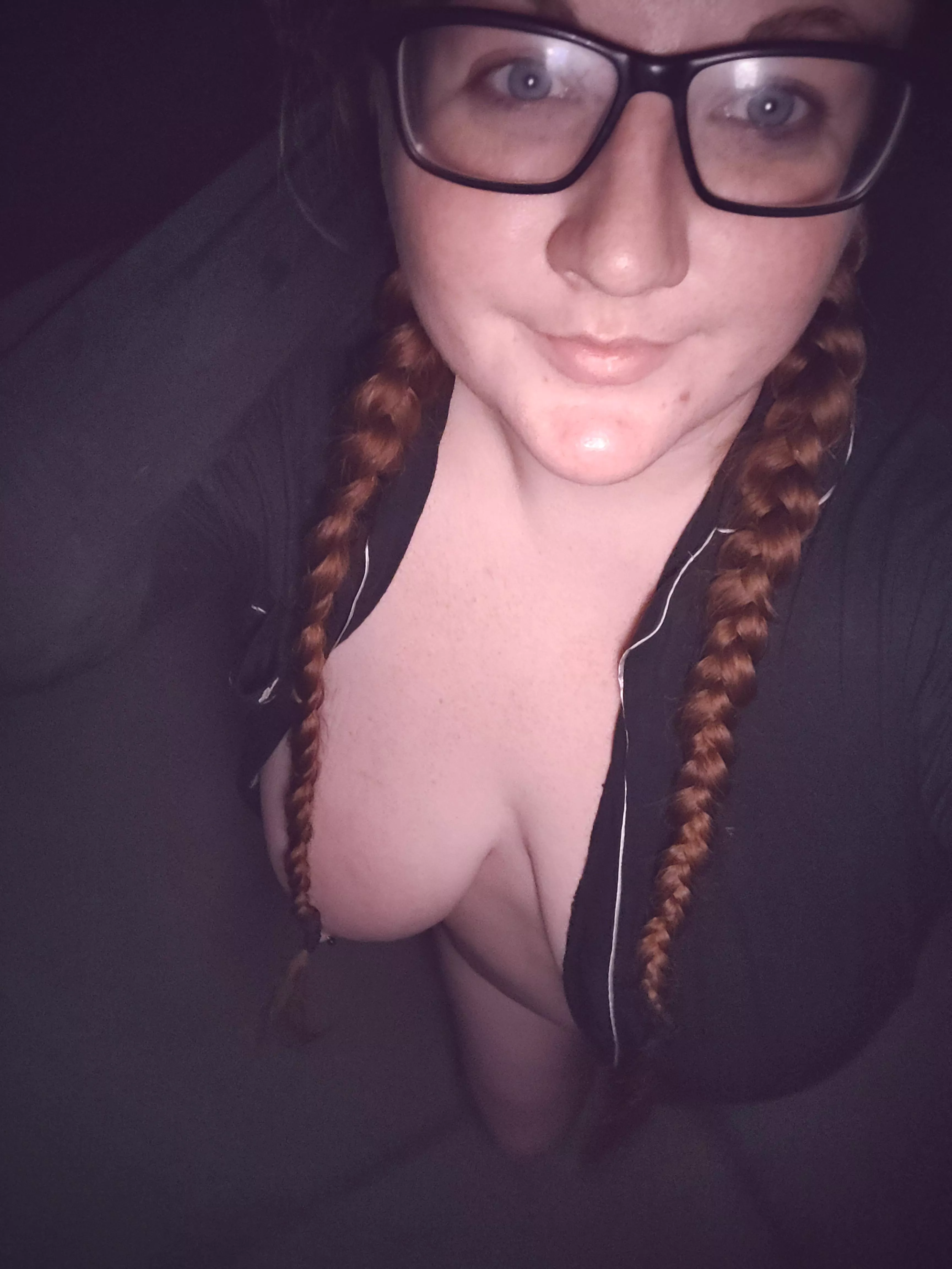 hope the neighbors didn't see ☺️ posted by redheadmama3