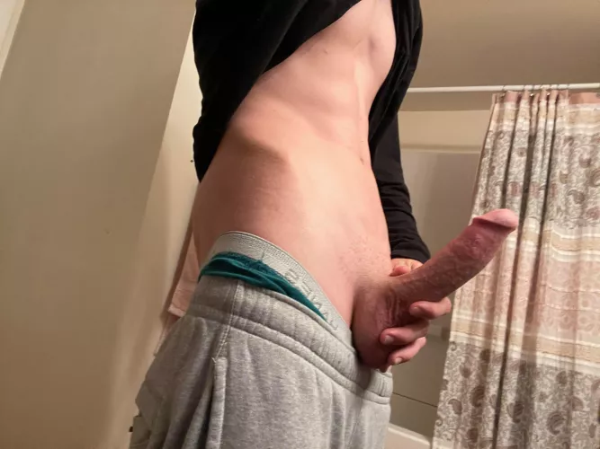 Hope this makes your day better by Urm0msbox