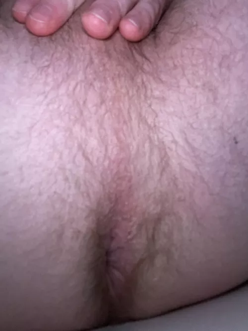 Hope you enjoy. Dms open for dirty talk 🤤 by secretshower27