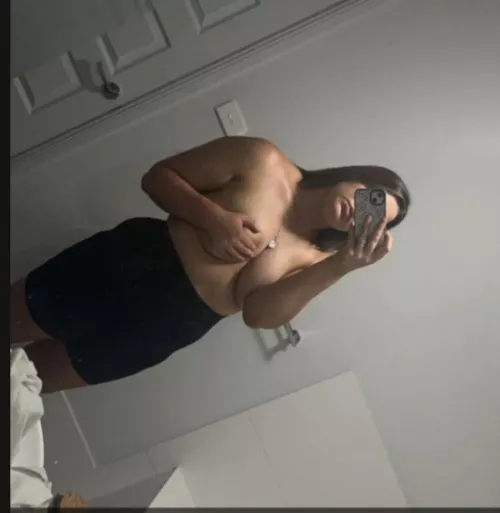 hope you guys don't mind me showing up here lol by Hour-Film-5727