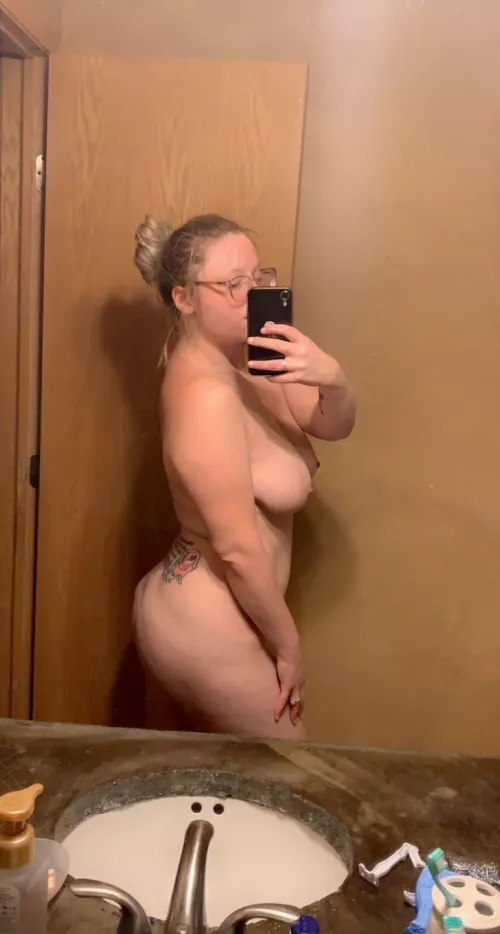 Hope you like blonde milfs by southernsilk