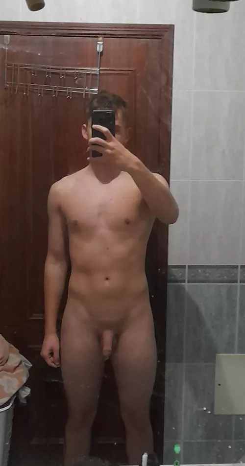 Hope your day's been going well by papakapa1