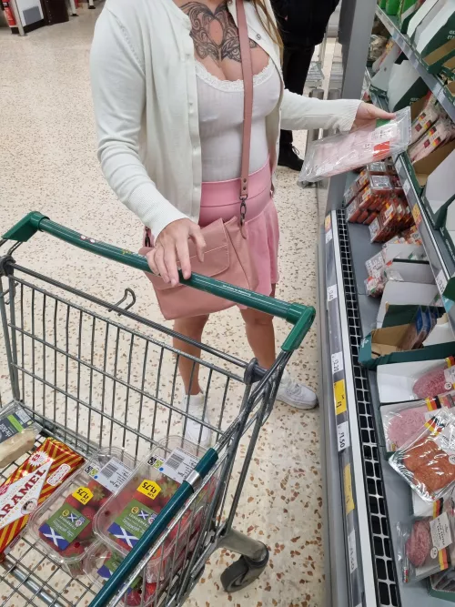 hopefully making everyone's shopping trip a bit less boring ; ) by scottishcouple35