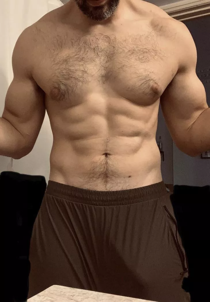 Hopefully no one at the gym noticed… posted by d-list-terry