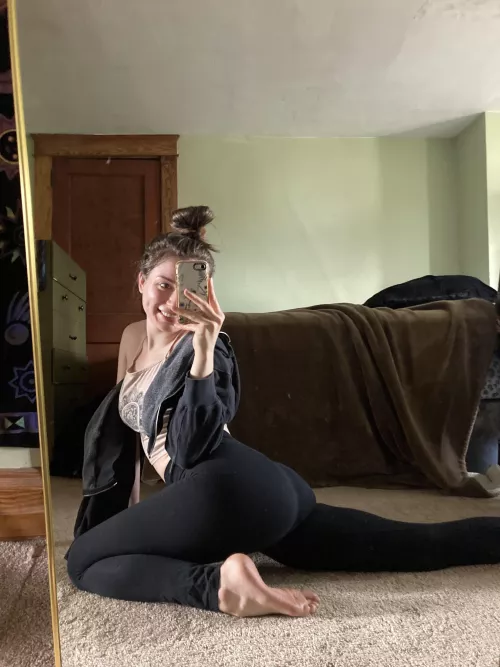 Hopefully your weekend is as nice as my butt 😘 by Pink_finnxox