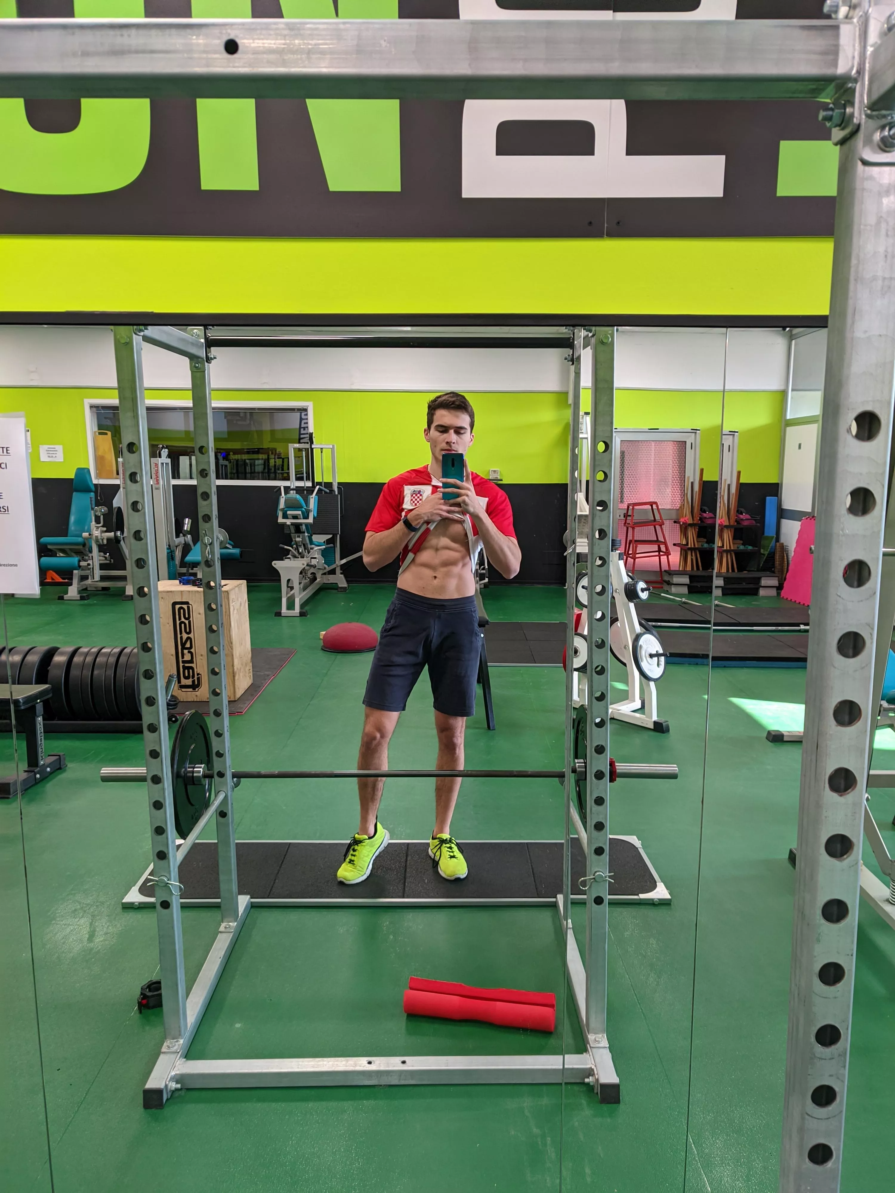 Hoping nobody saw me ;) 24 [m] posted by MagariCancelloReal