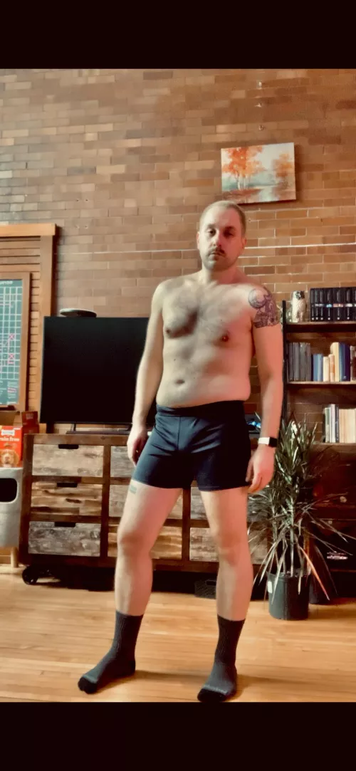 Hoping to boost my confidence. Haven’t posted a shirtless selfie in awhile. by SlavicScientist