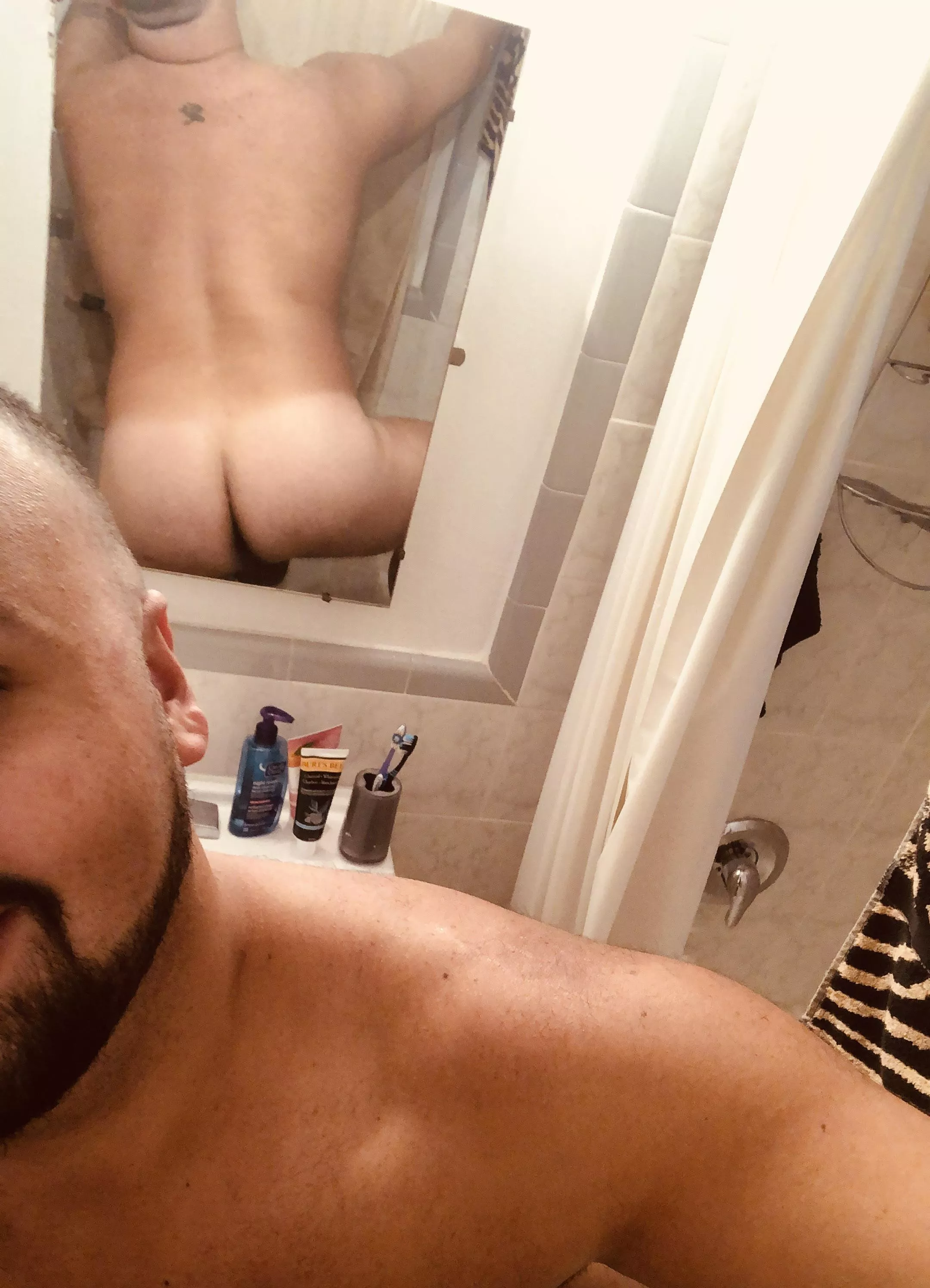 Horny posted by Menino69