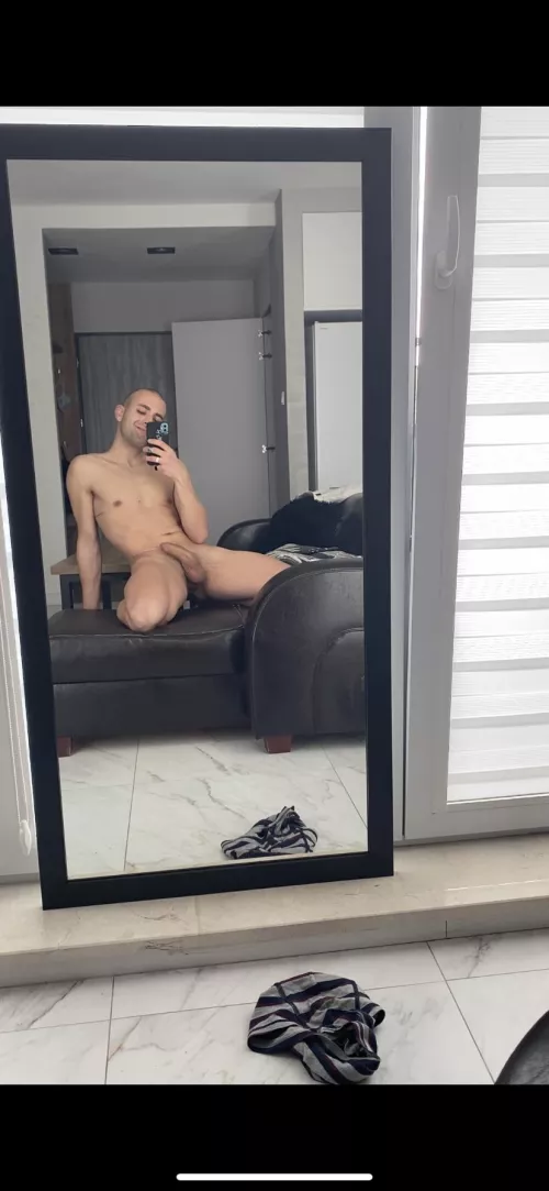 Horny af 💦😈 by Beautiful_Equal_762