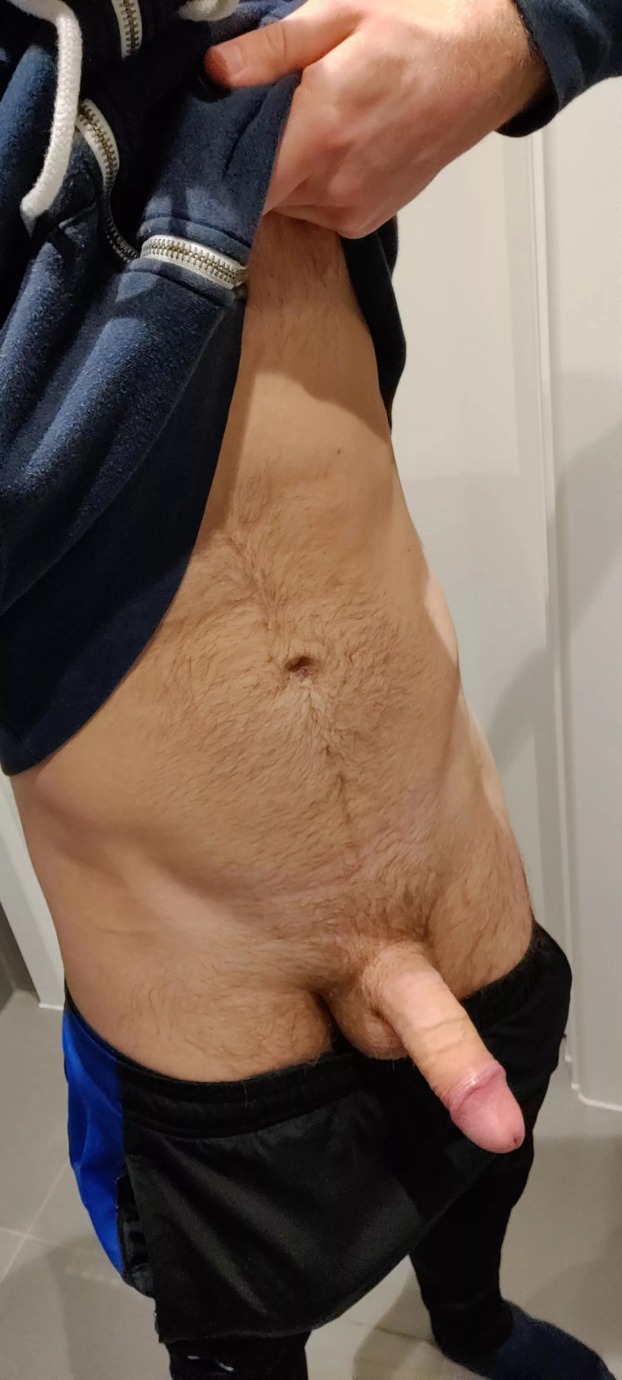 Horny and bored.. Hmu! posted by JackOP12