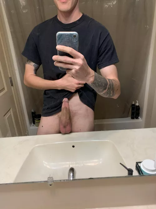 horny and hungover at a friends🥵 by QuietWars