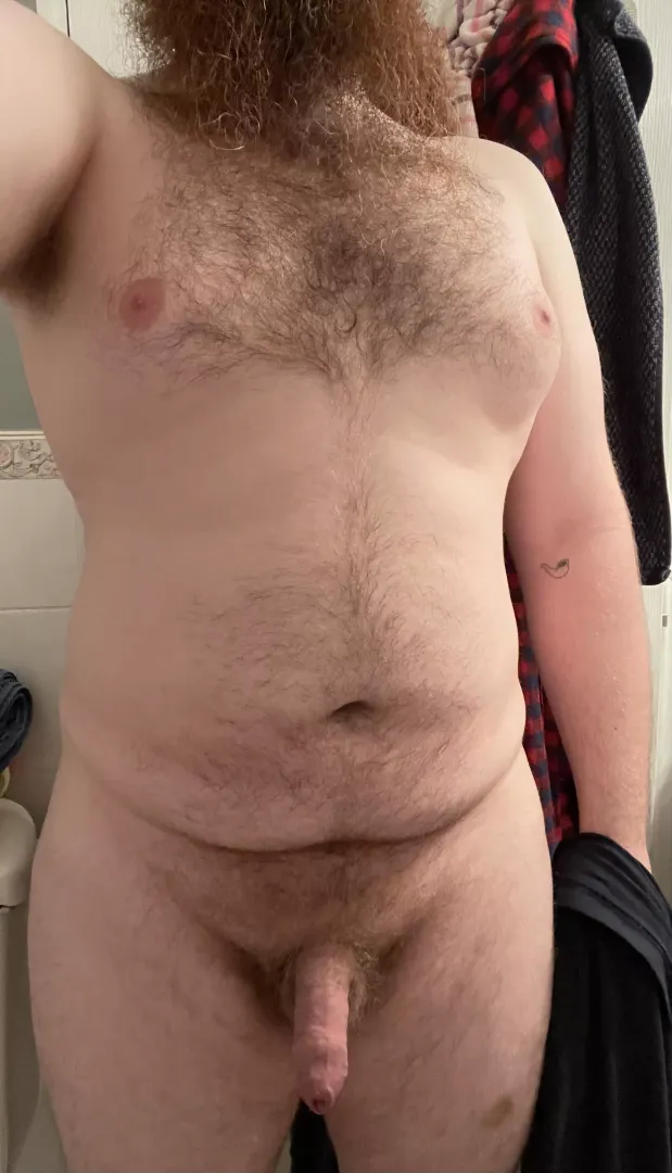 Horny and looking for attention by whythelongfacehoney