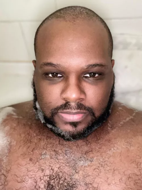 Horny asf today…have the day off and I want to drain some dick. Hosting today if anyone wants head in Clarksville, TN by cheferic46