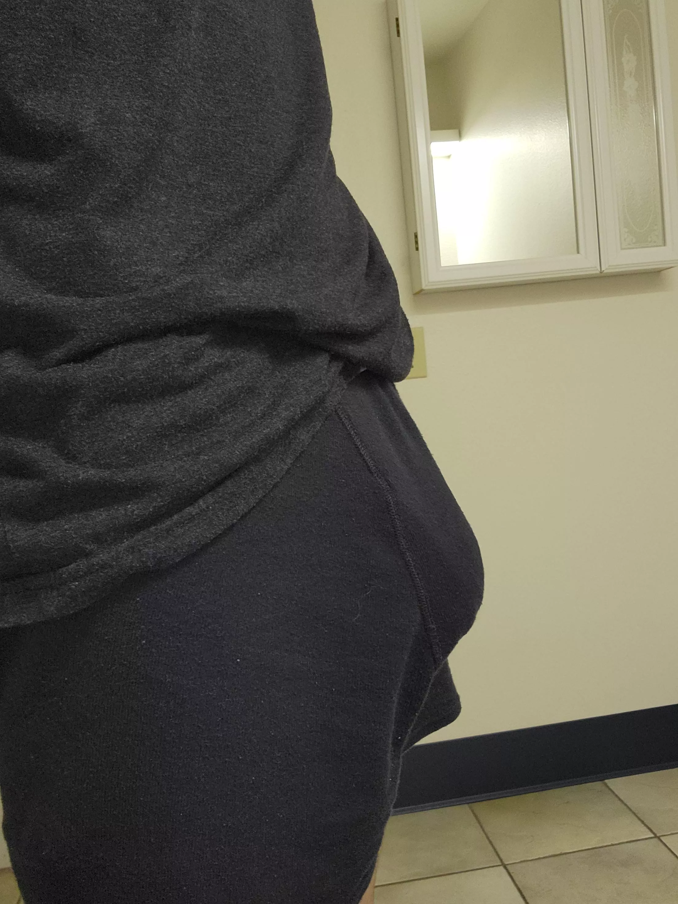 Horny at work posted by spookysplooge69