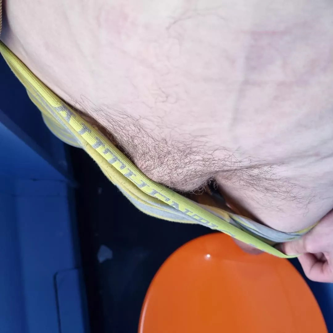 horny on the train 😈 posted by wanderer1396