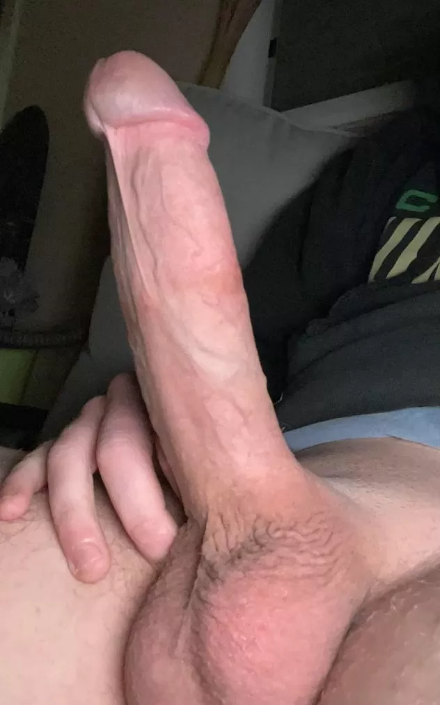 Horny so I figured I'd post one posted by mikeinpa94
