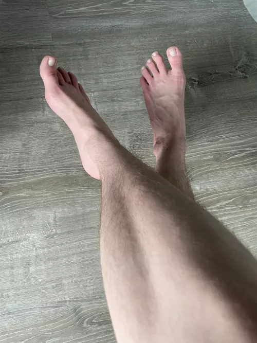 Hot and pink after a shower by ShrekAndDonkeyKong