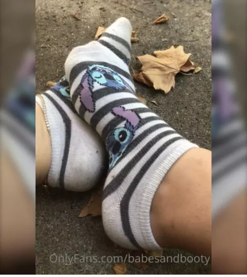 Hot and sweaty playing in the summer leaves 🍁 🍃 🥵 by Skyhighfeet