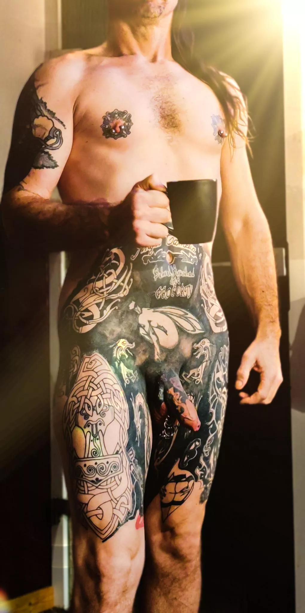 hot coffee, the sun on your skin.. a fantastic Thursday morning.... 😉 posted by National_Painting534