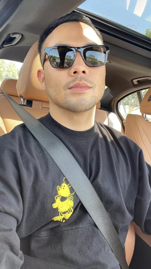 Hot day. Long sleeves. Disney Day. by aebc_21