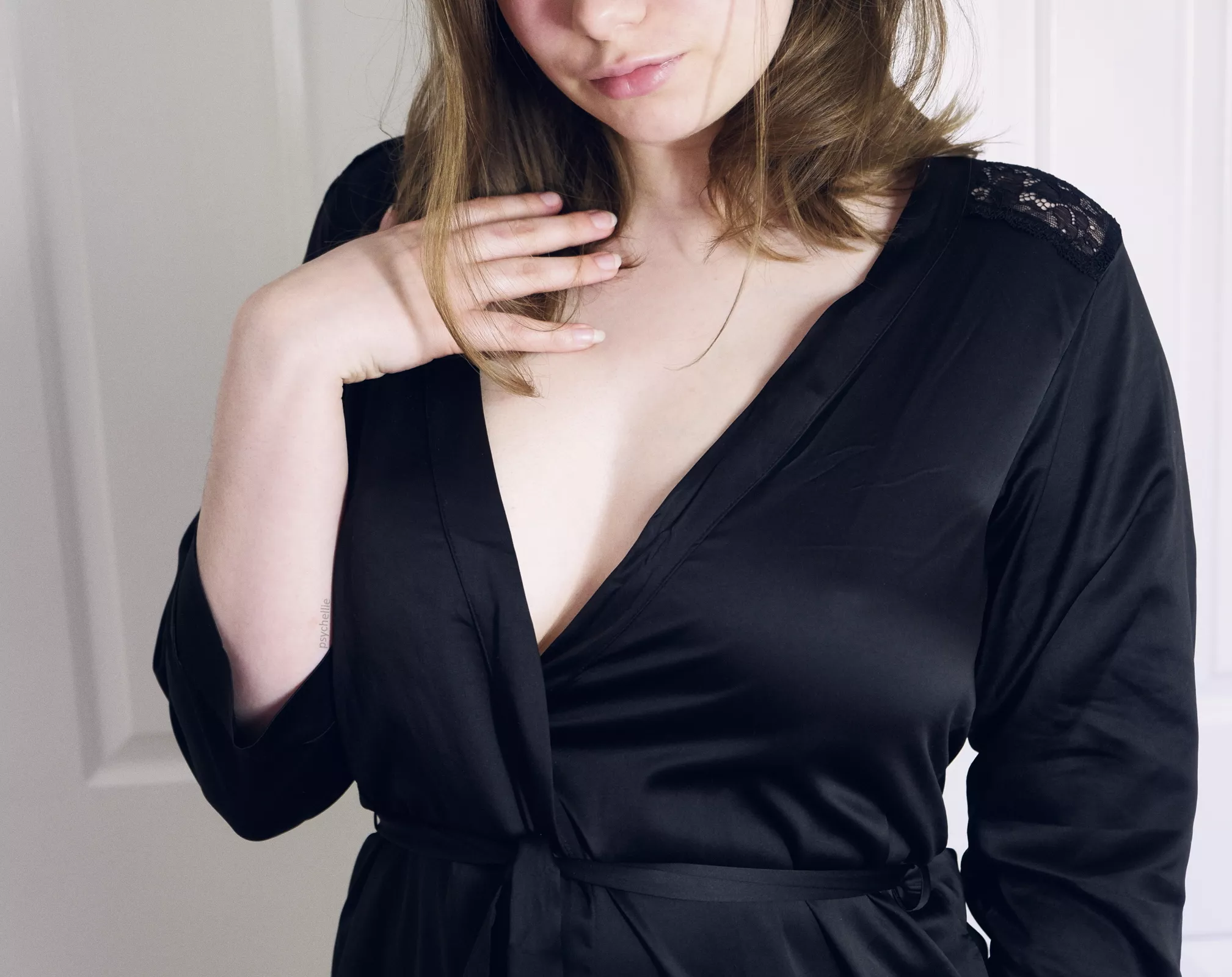 Hot enough for the summer dressing gown [f] posted by PsychEllie